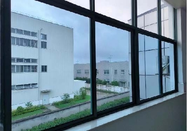 thermochromic building